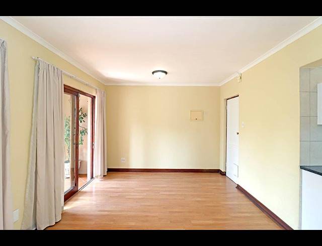2 BEDROOM APARTMENT FOR SALE IN DOWERGLEN EXT 4